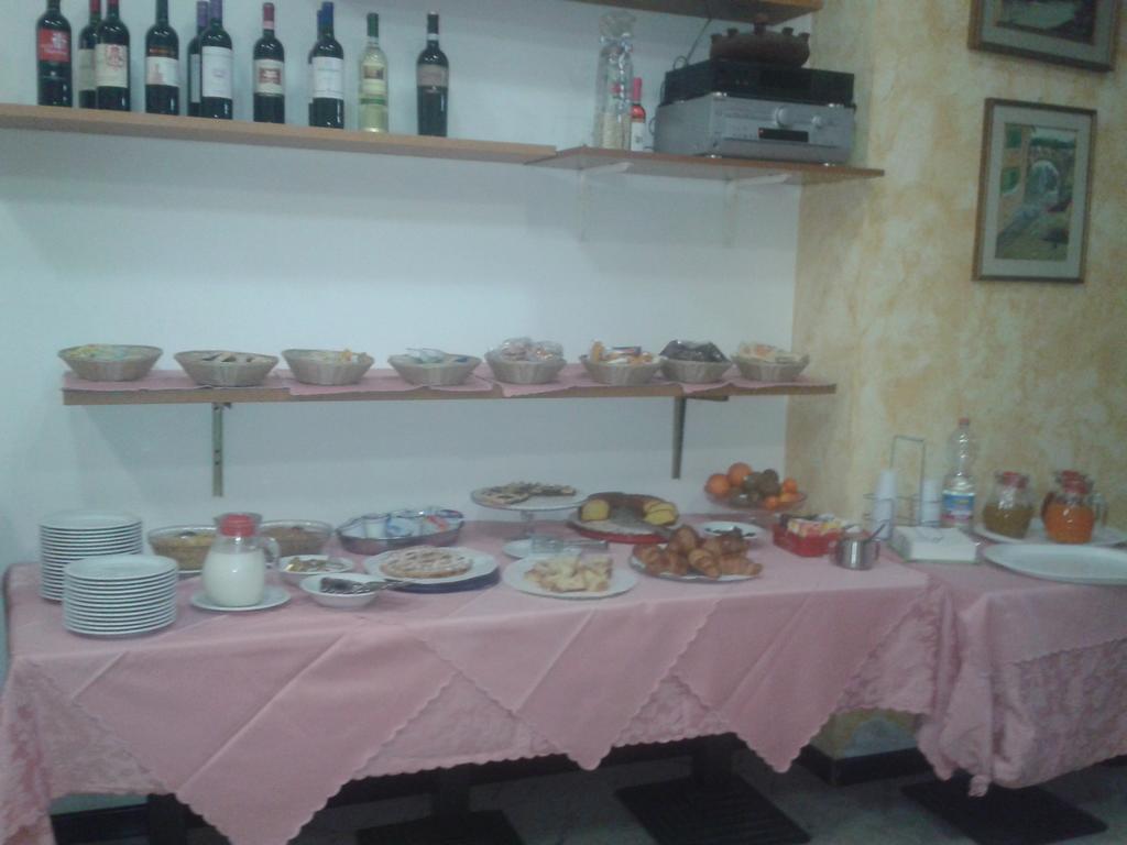 Hotel Sogno Виареджо Экстерьер фото